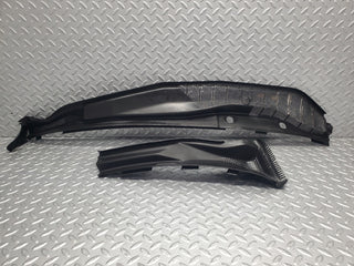 W126 Coupe water drain used OEM