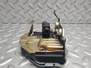 W124 Wagon front right door lock mechanism used OEM