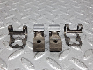 W123 valve rocker arm with retaining spring used OEM