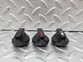 W123 Coupe heater control knob set used OEM