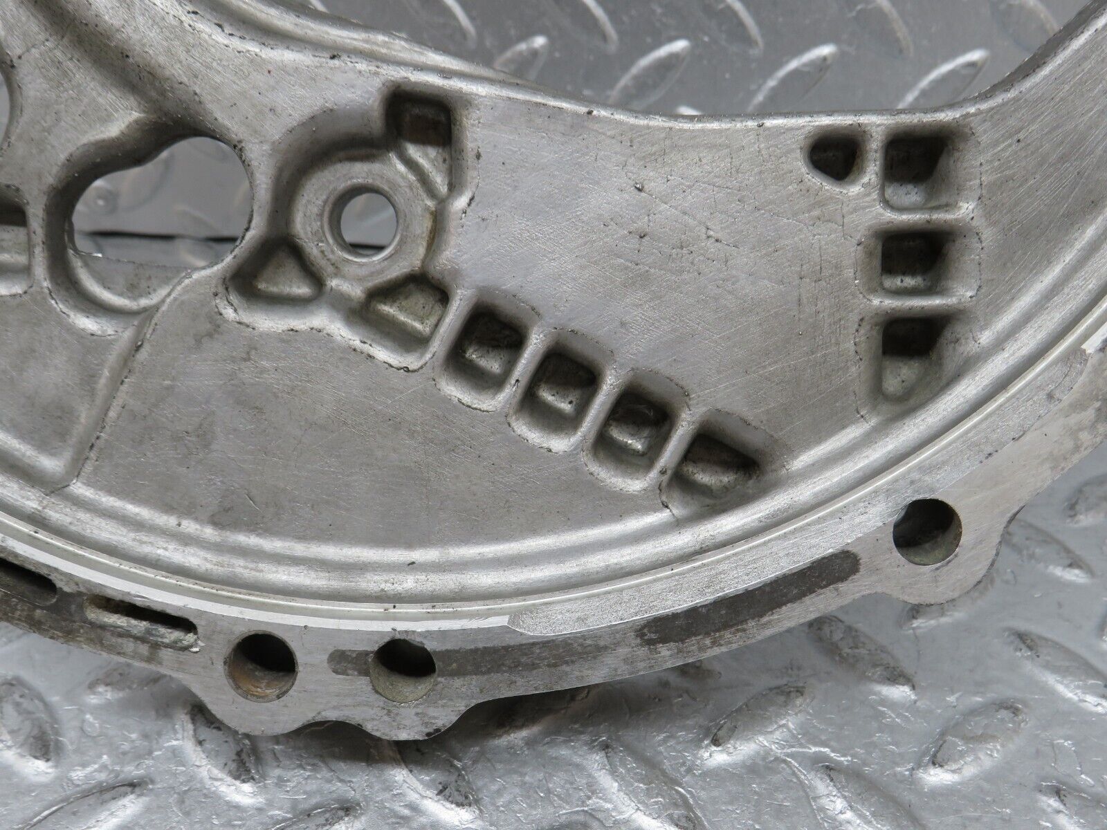 35505 Mercedes-Benz R107 280SL Gearbox Flange 1100111545