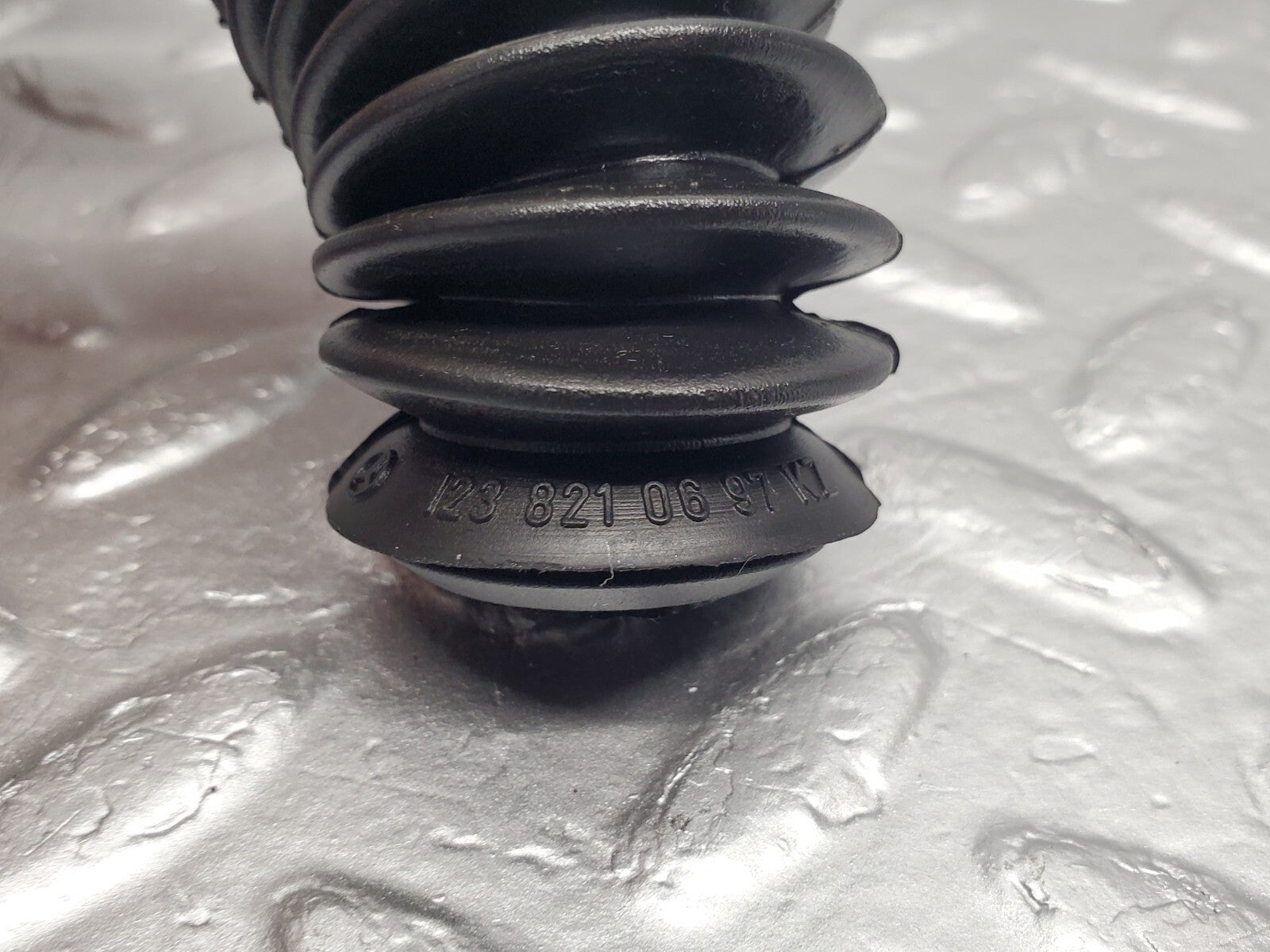 44718784