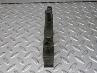 32866 Mercedes-Benz C107 R107 350 V8 Crankshaft Bearing Block 1160110312