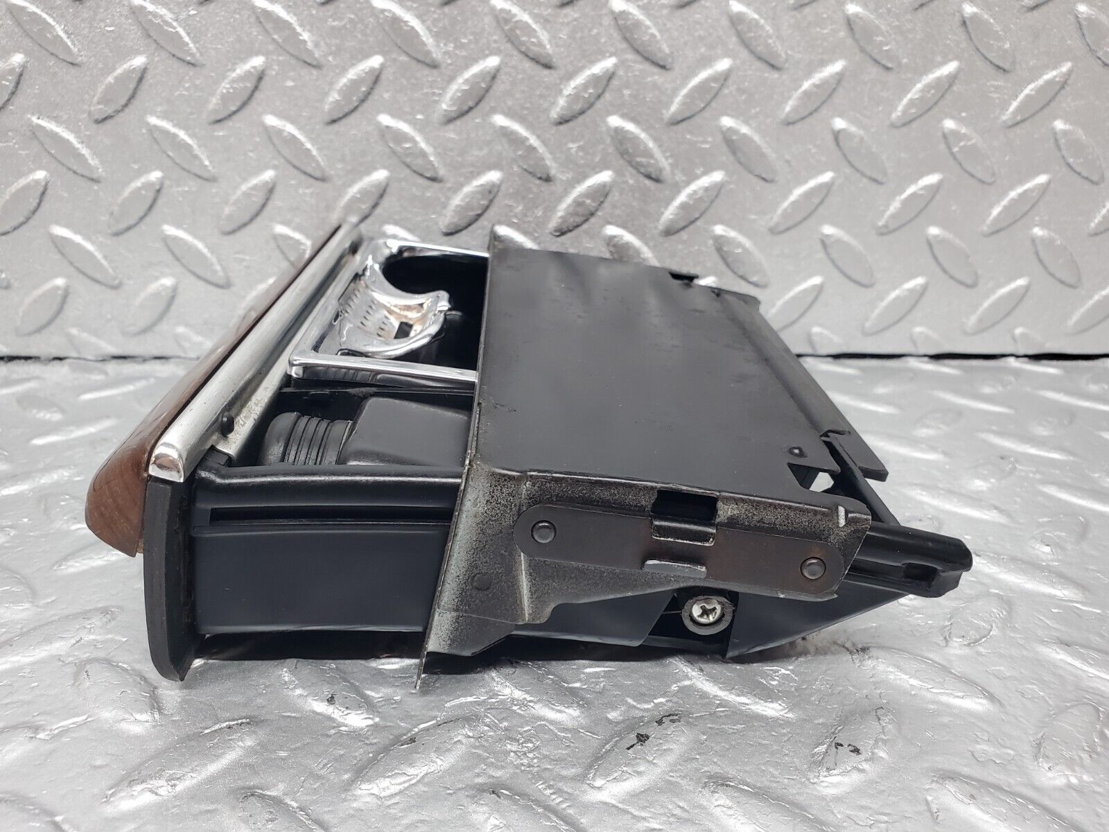 45839 Mercedes-Benz W126 420SE Centre Console Ashtray Wood Finish