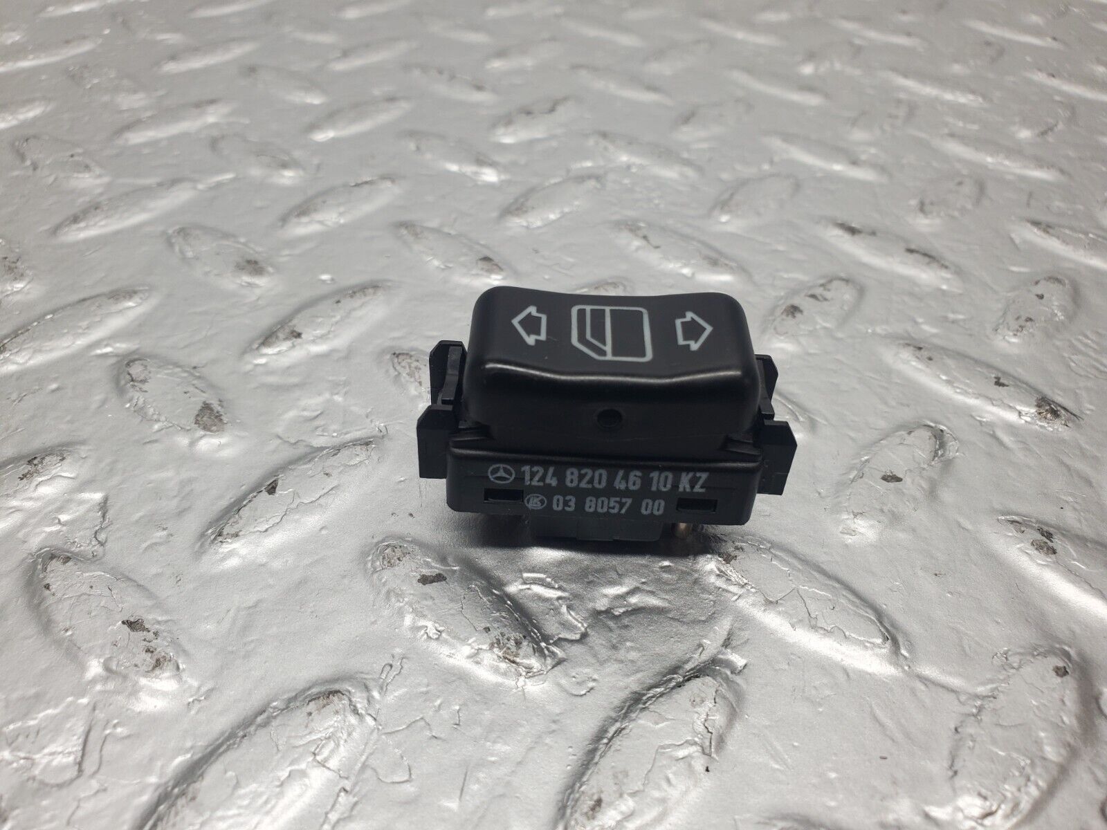43912225