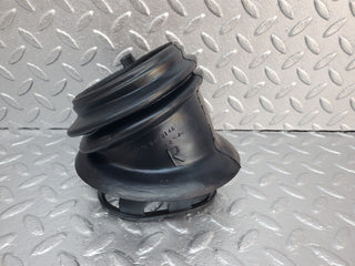 W126 fuse box rubber grommet used OEM