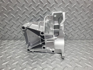 W201 Baby Benz power steering pump bracket used OEM