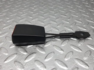 41985 Mercedes-Benz W202 C200 Front Left Seat Belt With Buckles 2018680222 1248600088 2088600369