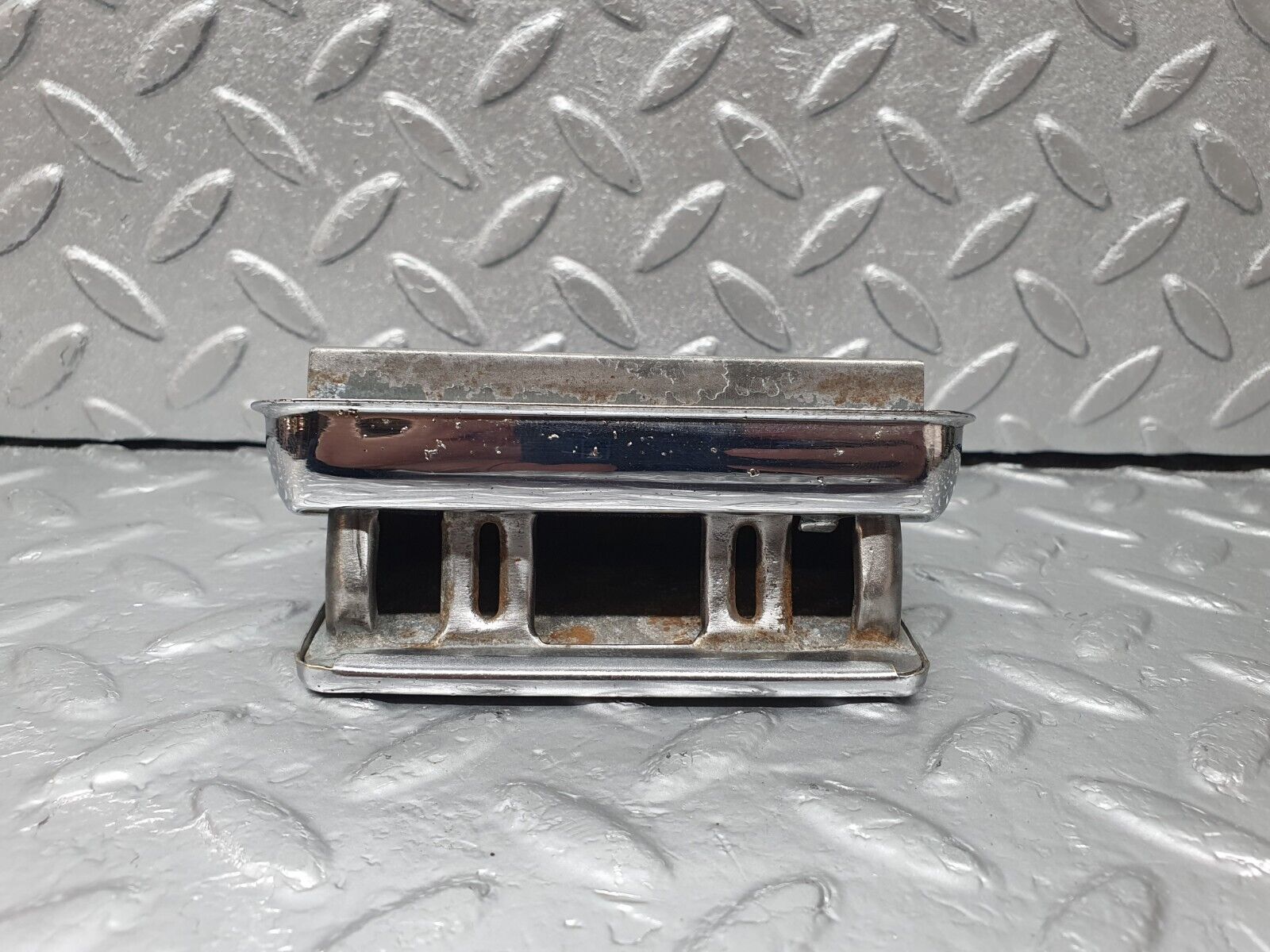 43117 Mercedes-Benz W108 280SE Rear Door Ashtray Black