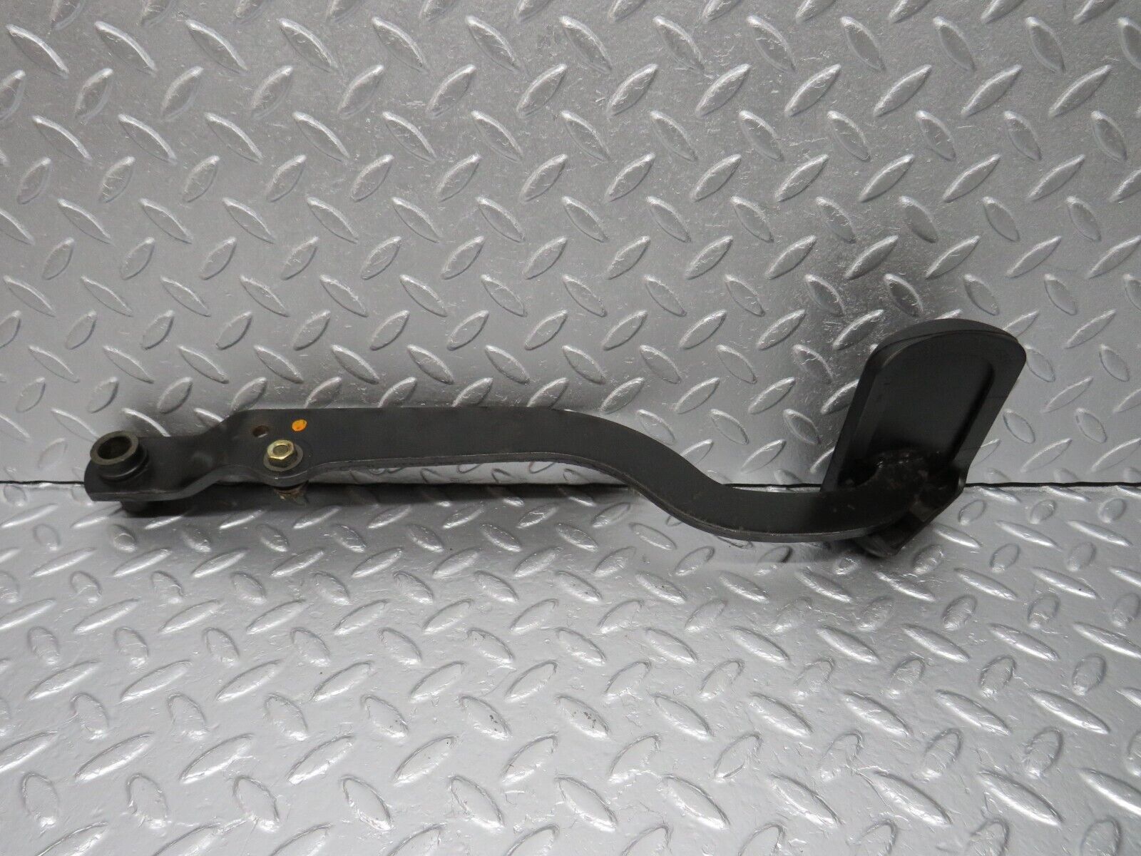 39985 Mercedes-Benz R107 350SL Brake Pedal With Rubber 1232910082