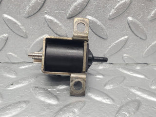 46213 Mercedes-Benz W124 280E Vacuum Control Valve 0015408697