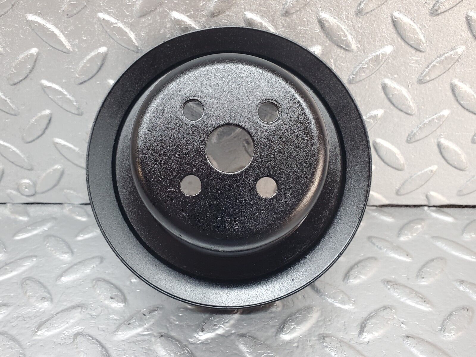45420 Mercedes-Benz 280E M110.983 Water Pump Pulley 1102051410