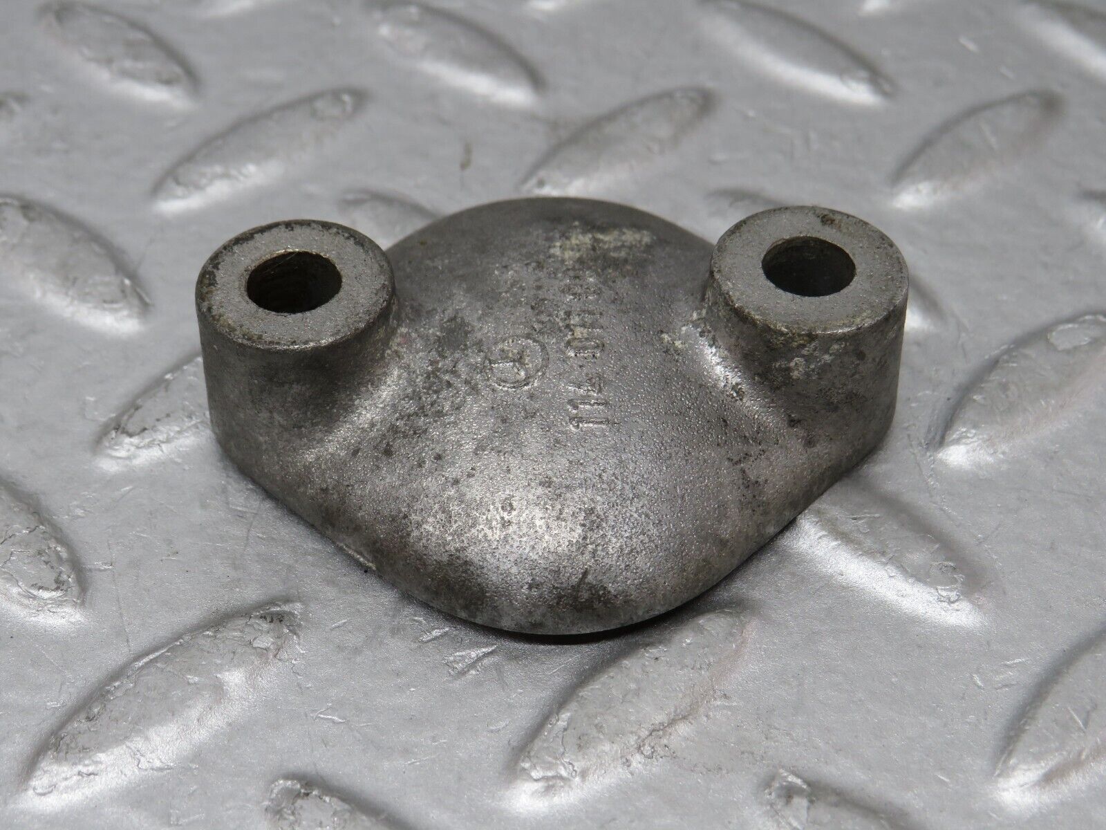 35638 Mercedes-Benz R107 280SL Engine Fuel Pump Cover 1140110032