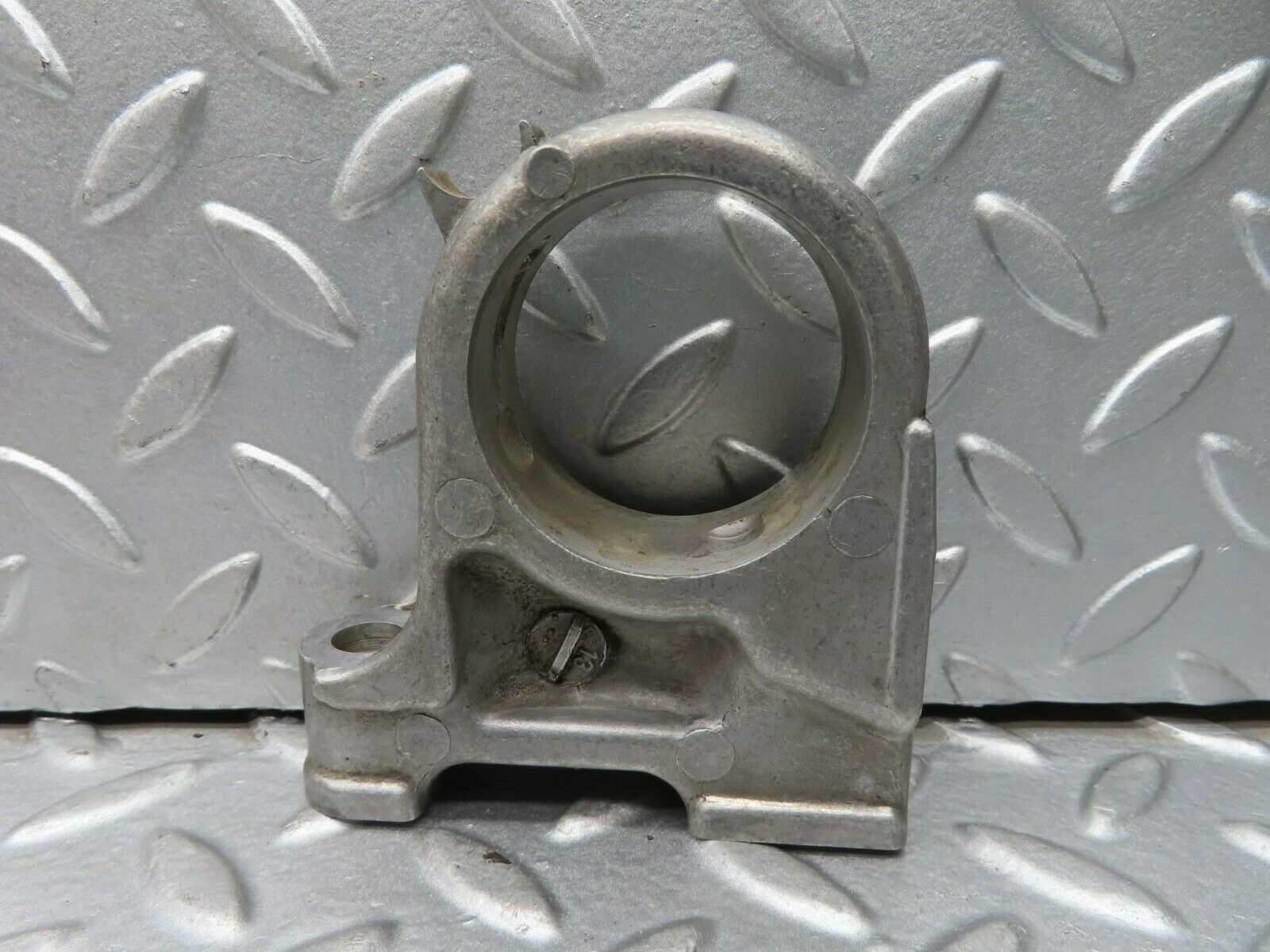 15644 Mercedes-Benz R107 450SL Camshaft Tower Bearing 1160514312