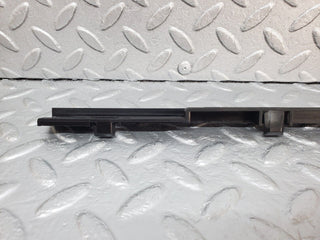 44676 Mercedes-Benz W124 220E Sunroof Frame Guide Rail 1247820131 1247820231