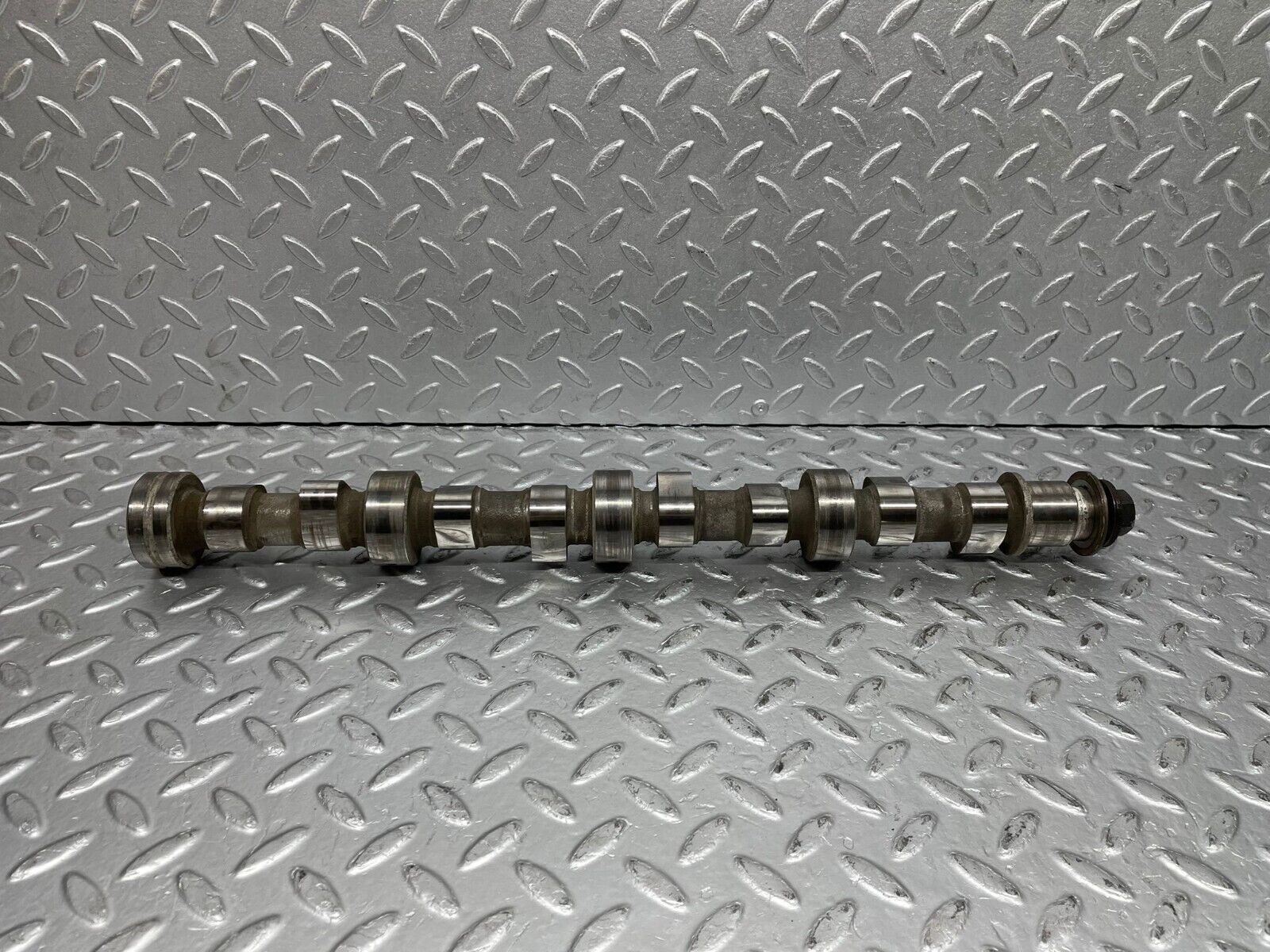 39951 Mercedes-Benz R107 350SL Camshaft Left Side