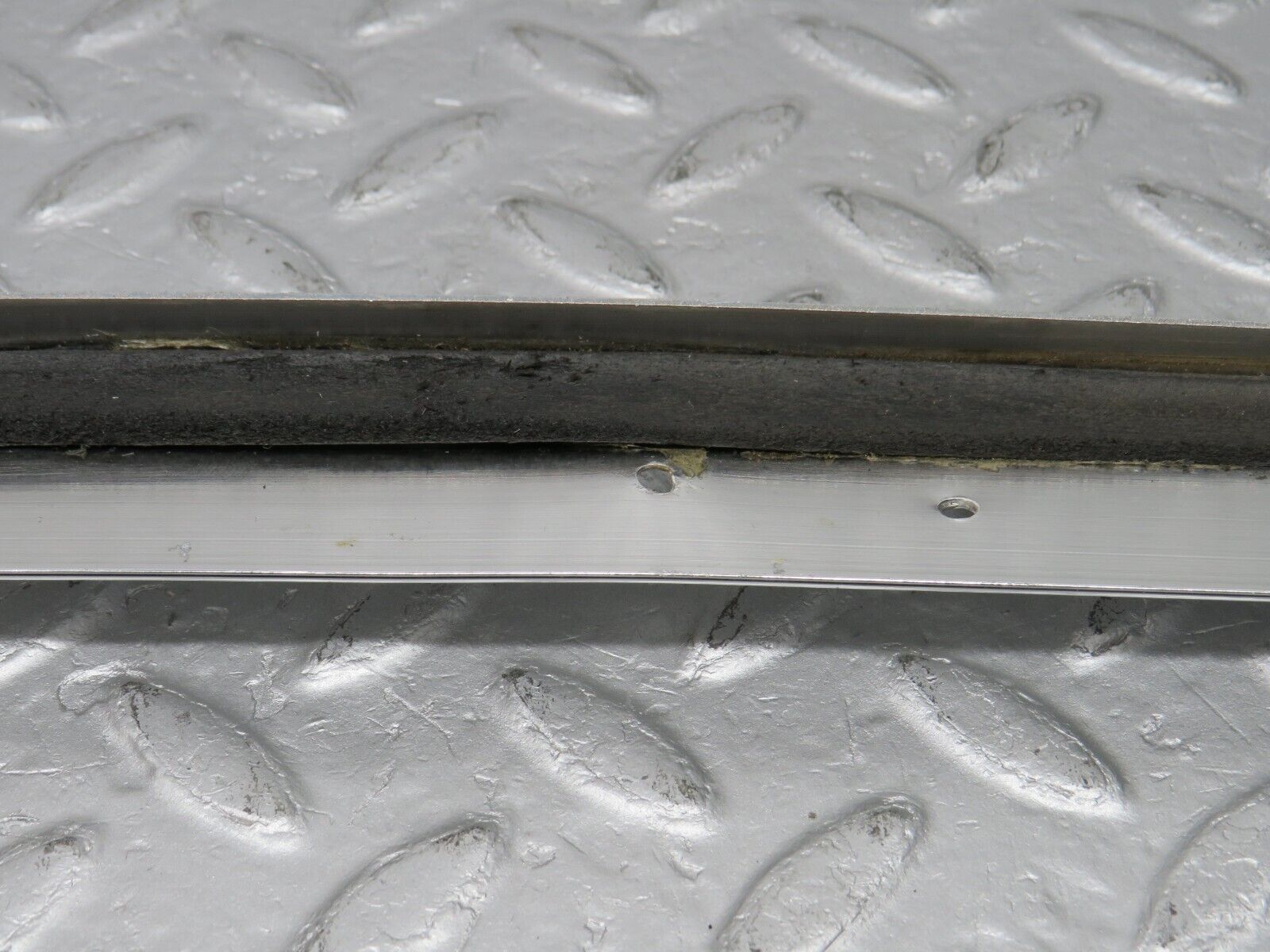 39190 Mercedes-Benz R107 500SL A Pillar Chrome Trim Right