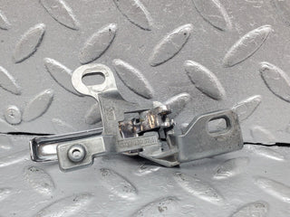 W123 right interior door handle used OEM
