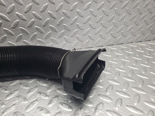 W124 Cabriolet air duct pipe hose used OEM