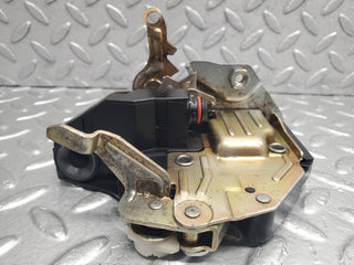 W124 Wagon front right door lock mechanism used OEM