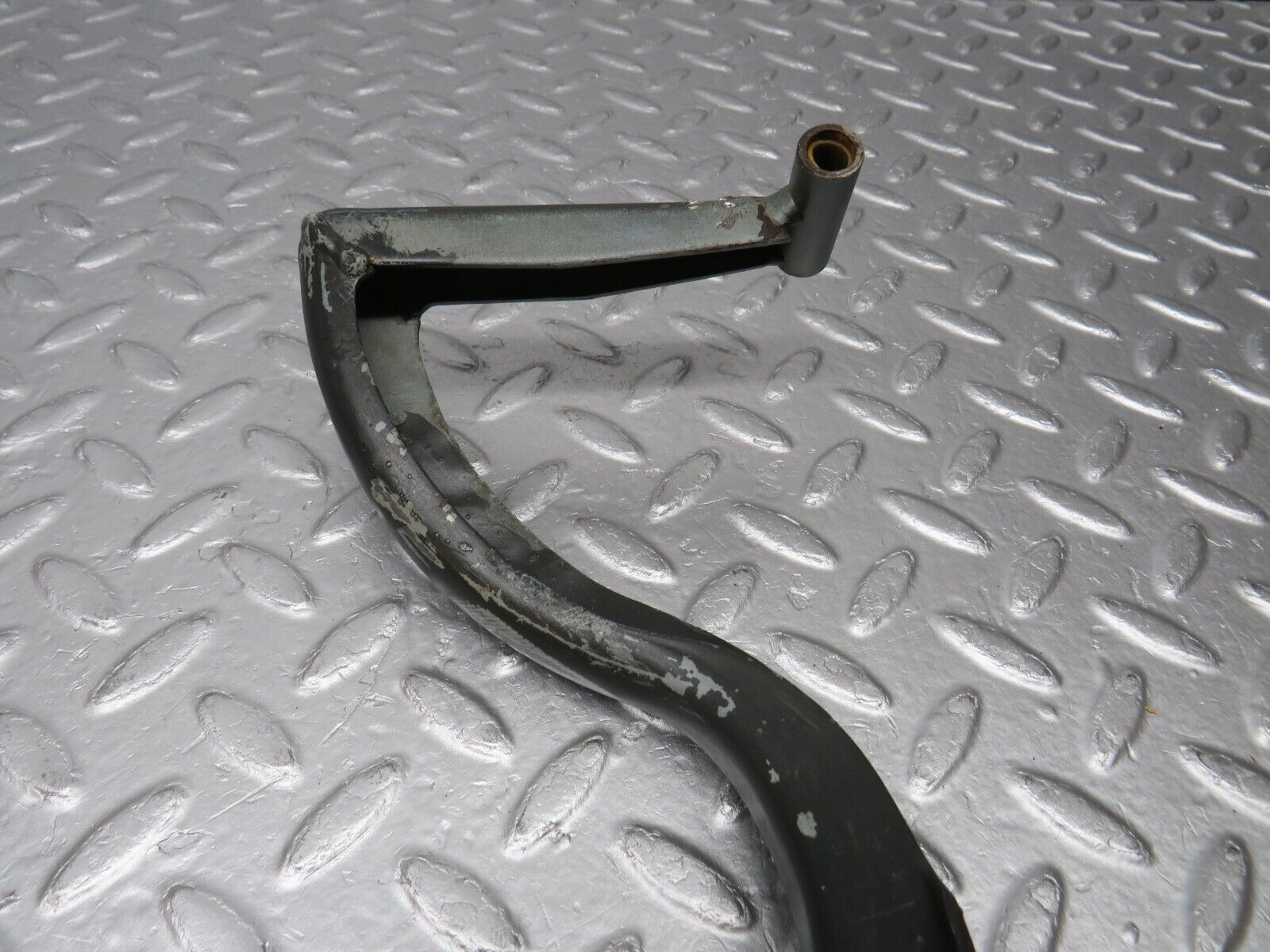 39084 Mercedes-Benz R107 500SL Soft Top Lid Hinge Right Side
