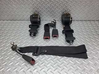 44839 Mercedes-Benz W124 220E Rear Seat Belt Set With Buckle 1248601286 1248608585 1248601696