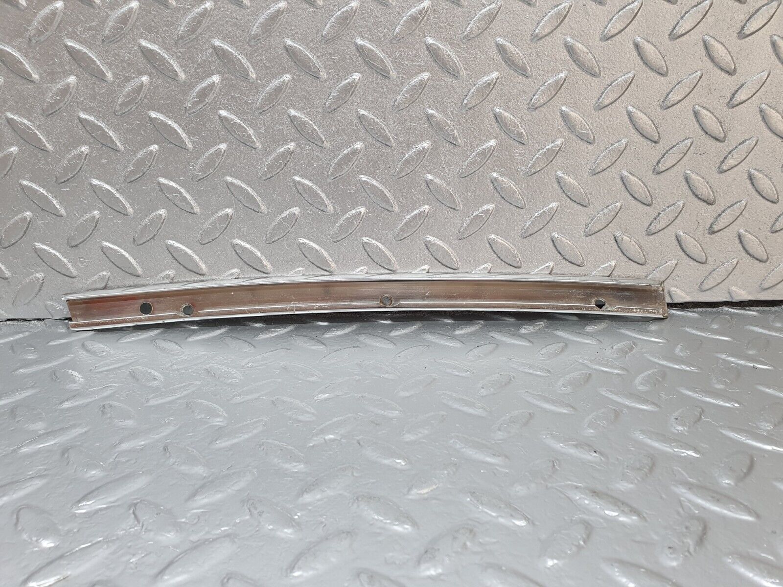 43038 Mercedes-Benz R107 Hardtop B Pillar Chrome Trim Right Side