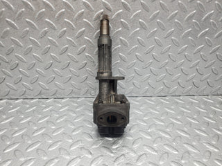 W112 oil pump used OEM