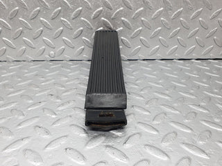 W126 Coupe accelerator pedal with rubber used OEM