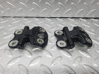 41868 Mercedes-Benz W202 C200 Front Door Hinge Right