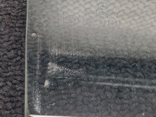 W123 front right door window glass used OEM