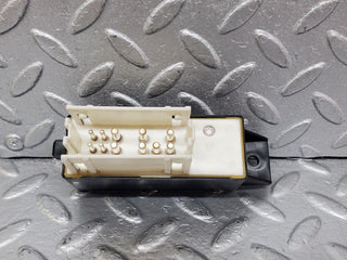 44897 Mercedes-Benz R129 300SL Coupe Windscreen Wiper Relay 0015427919