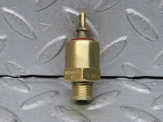 39264 Mercedes-Benz R107 500SL Temperature Sensor VDO 0280130218