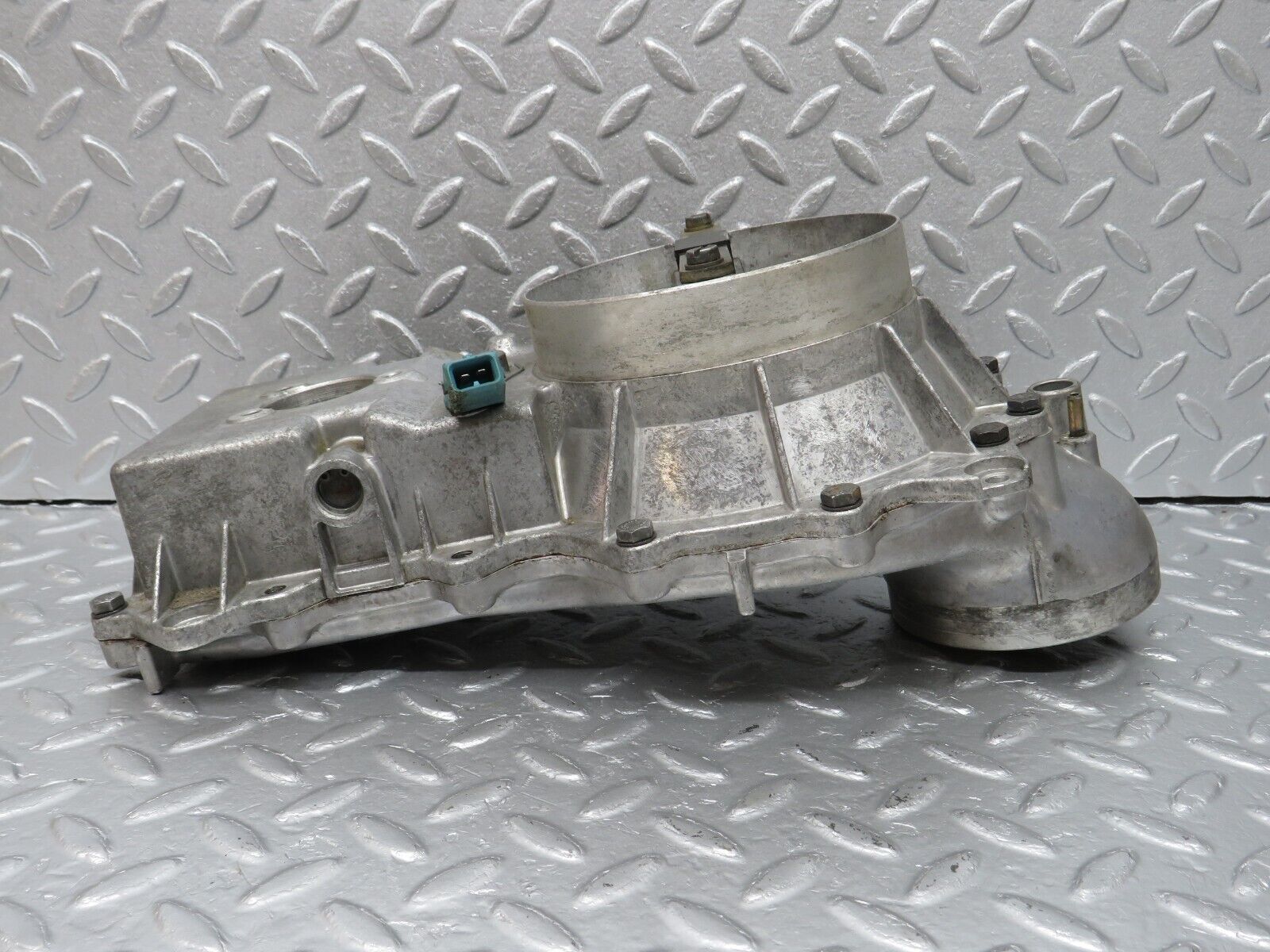 40054 Mercedes-Benz R107 350SL Air Flow Mass Meter Sensor Bosch 0438120062 1171410590