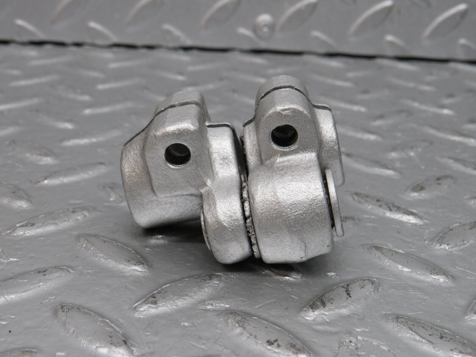 39257 Mercedes-Benz R107 500SL Steering Column Lower Shaft Connector