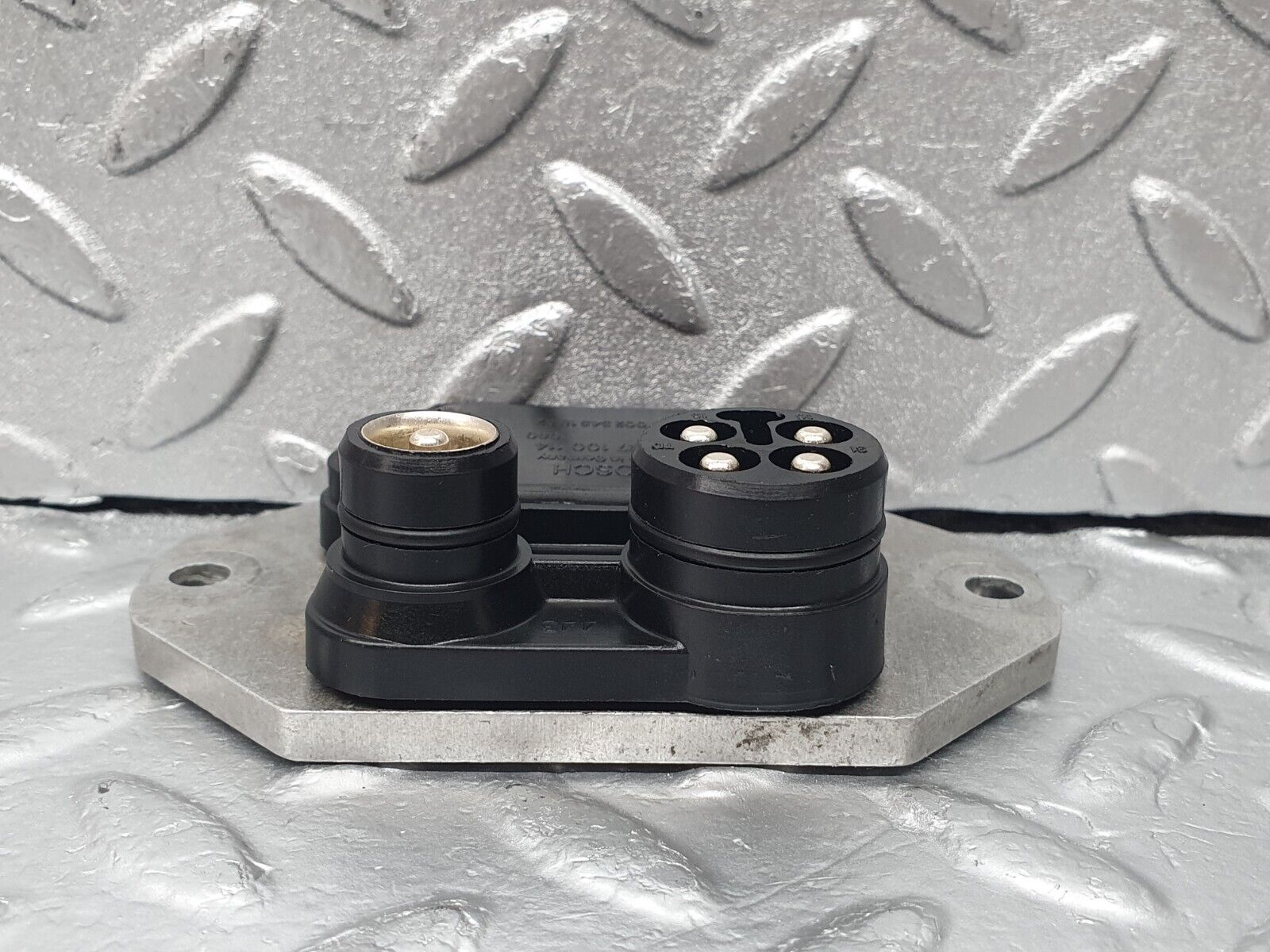 44061 Mercedes-Benz C123 230CE Coupe Ignition Control Unit Bosch 0025451832 0227100114
