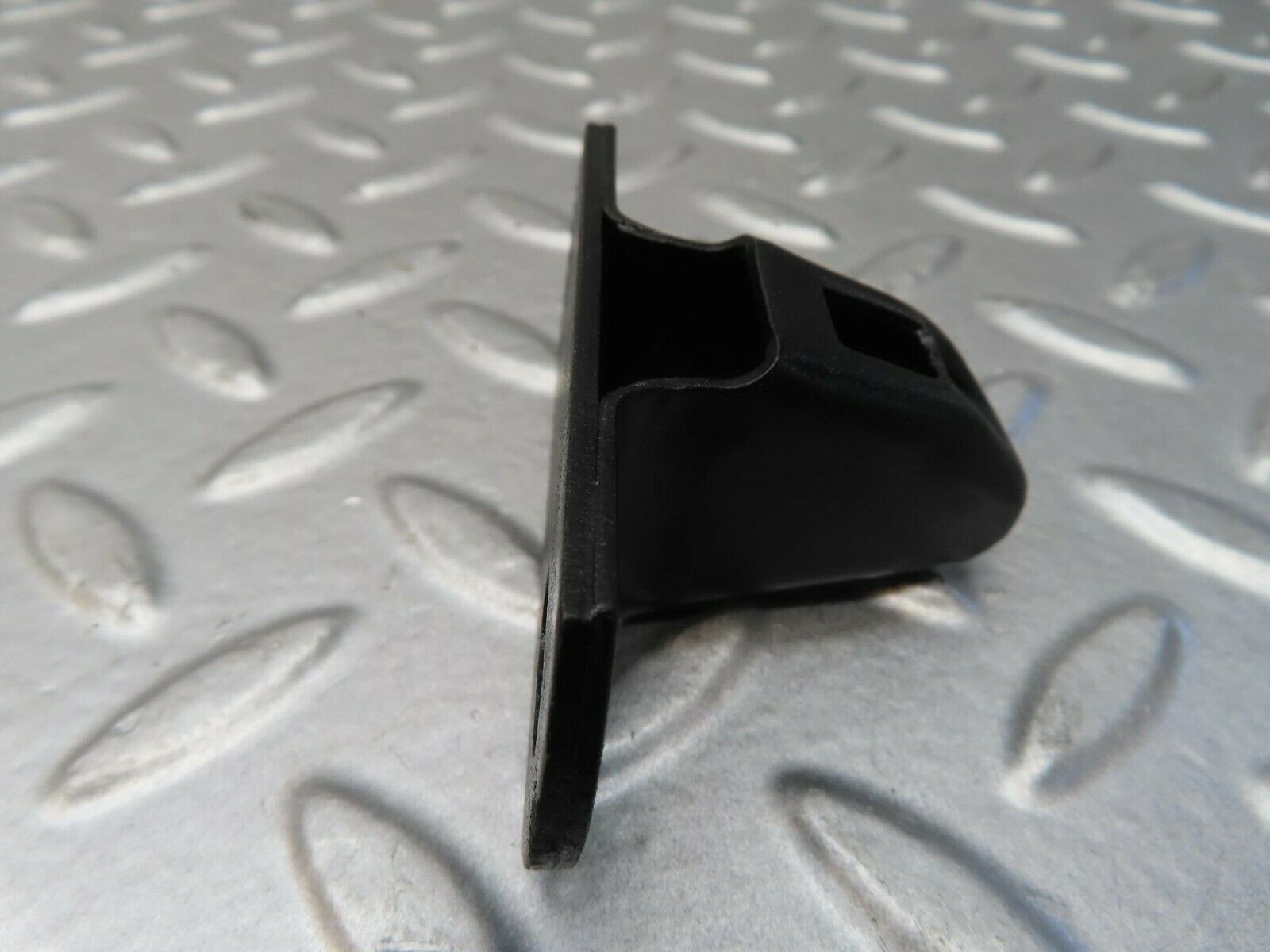 15593 Mercedes-Benz R107 450SL Trunk Lock Latch