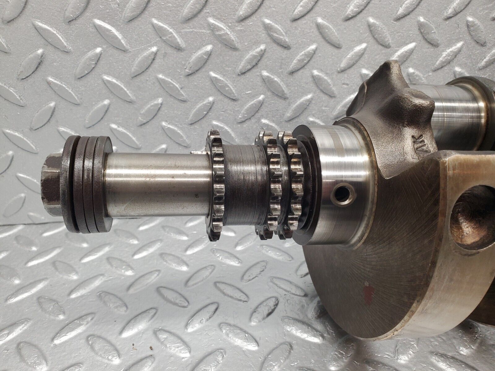 46318 Mercedes-Benz W126 420SE Crankshaft 1160312501