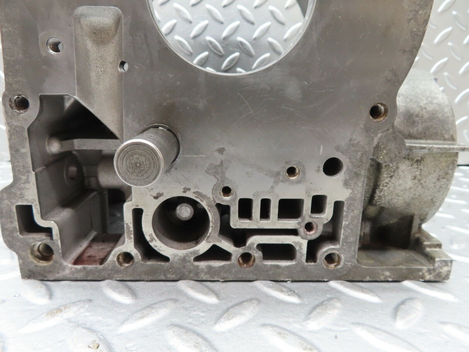 19788 Mercedes-Benz R107 450SL Automatic Gearbox Housing 1162710001