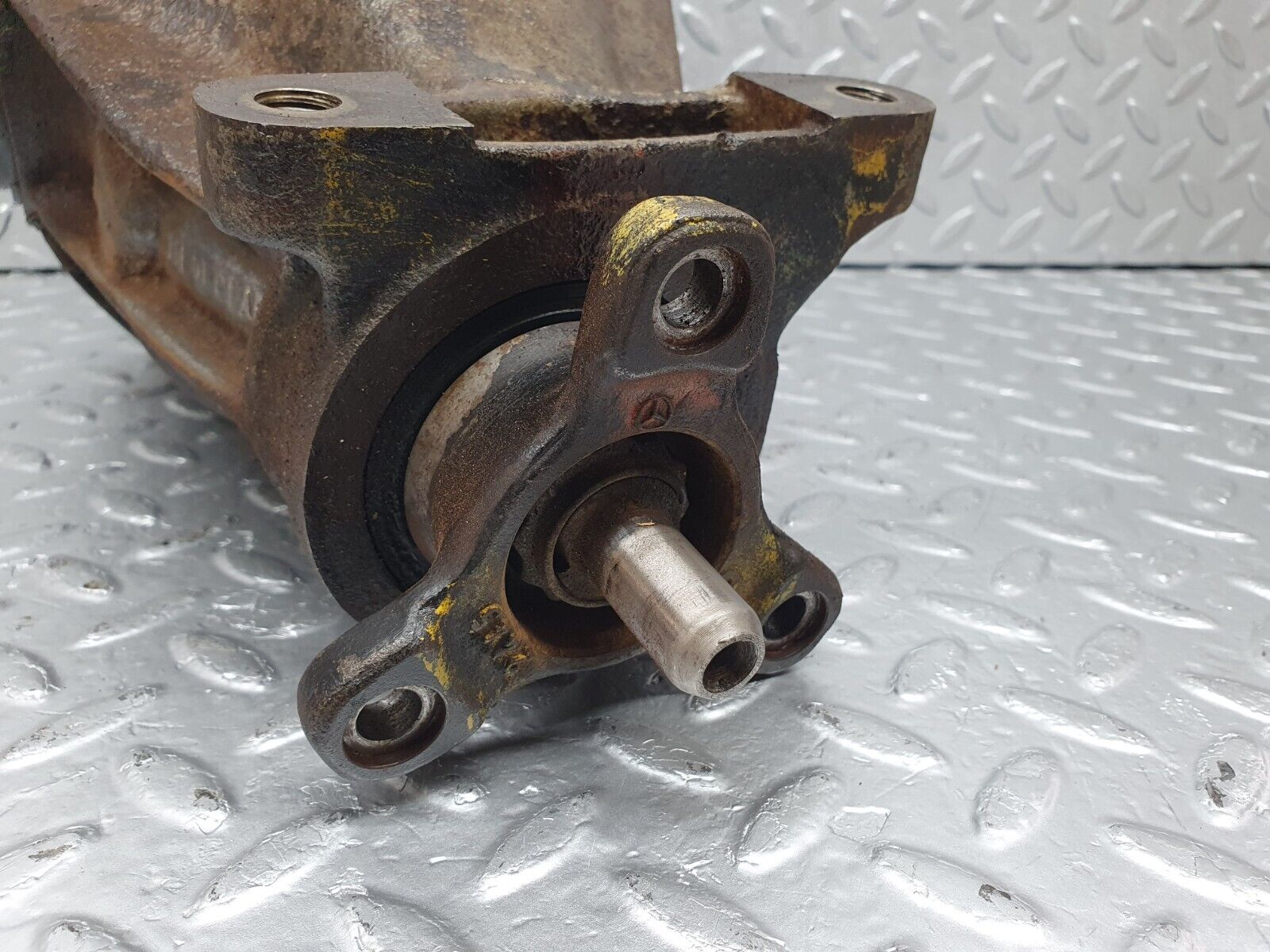 44206 Mercedes-Benz C123 230CE Coupe Rear Differential Ratio 3.58 1233510101