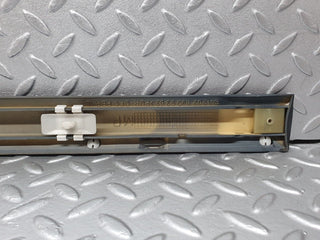 41805 Mercedes-Benz W202 C200 Front Left Door Centre Moulding Trim 2026909362