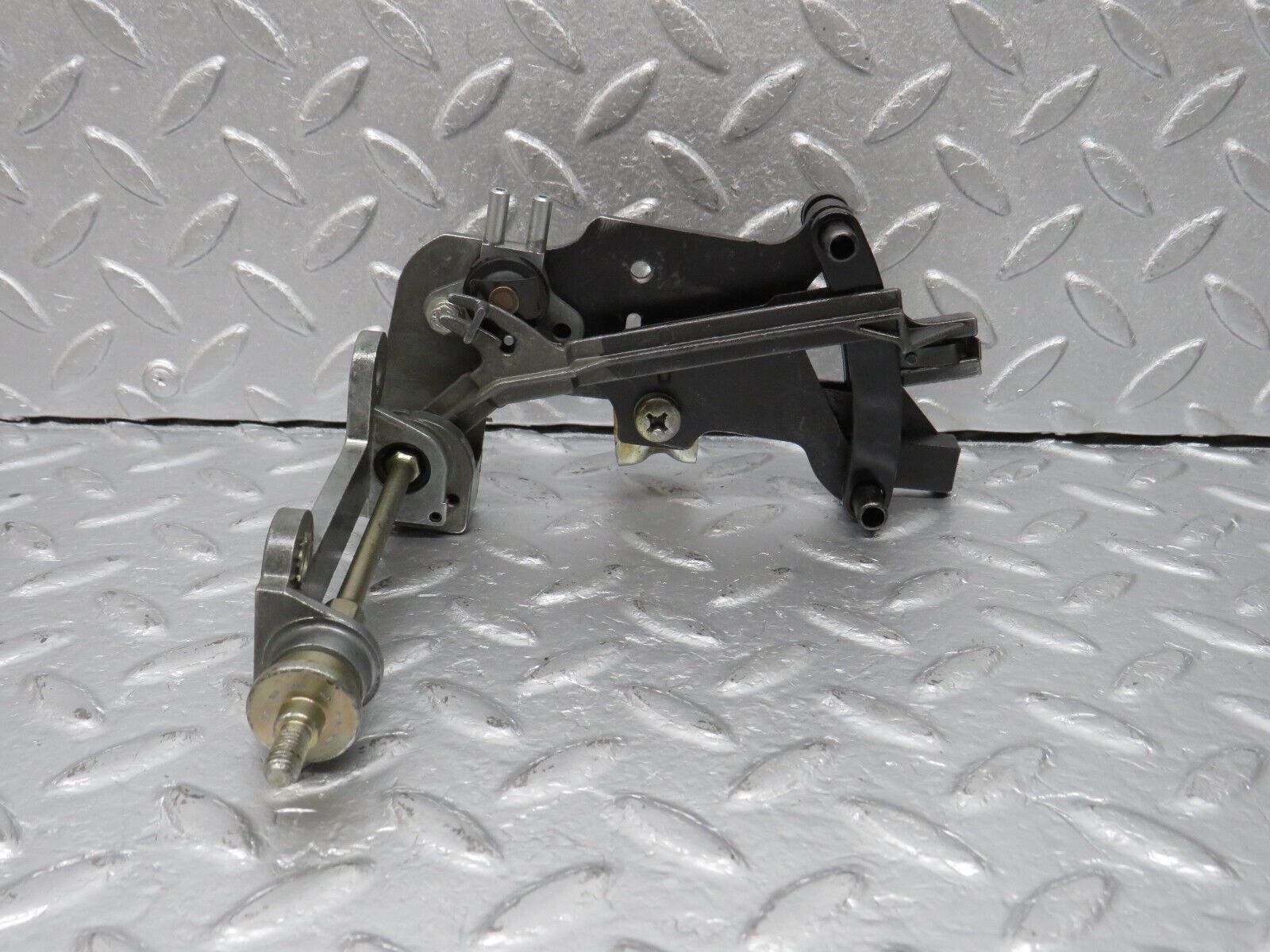 39882 Mercedes-Benz R107 350SL Heater Control Mechanism