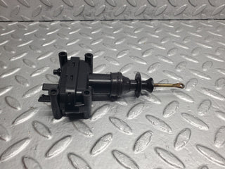 W124 Wagon door lock vacuum actuator rear used OEM