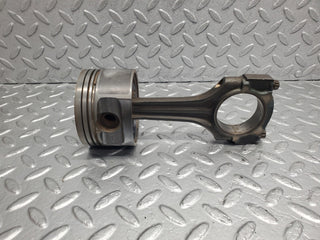 W124 Cabriolet piston with connecting rod used OEM