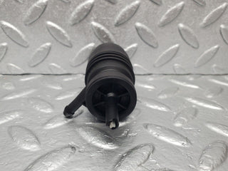 46831 Mercedes-Benz R129 320SL Coupe Windscreen Washer Pump