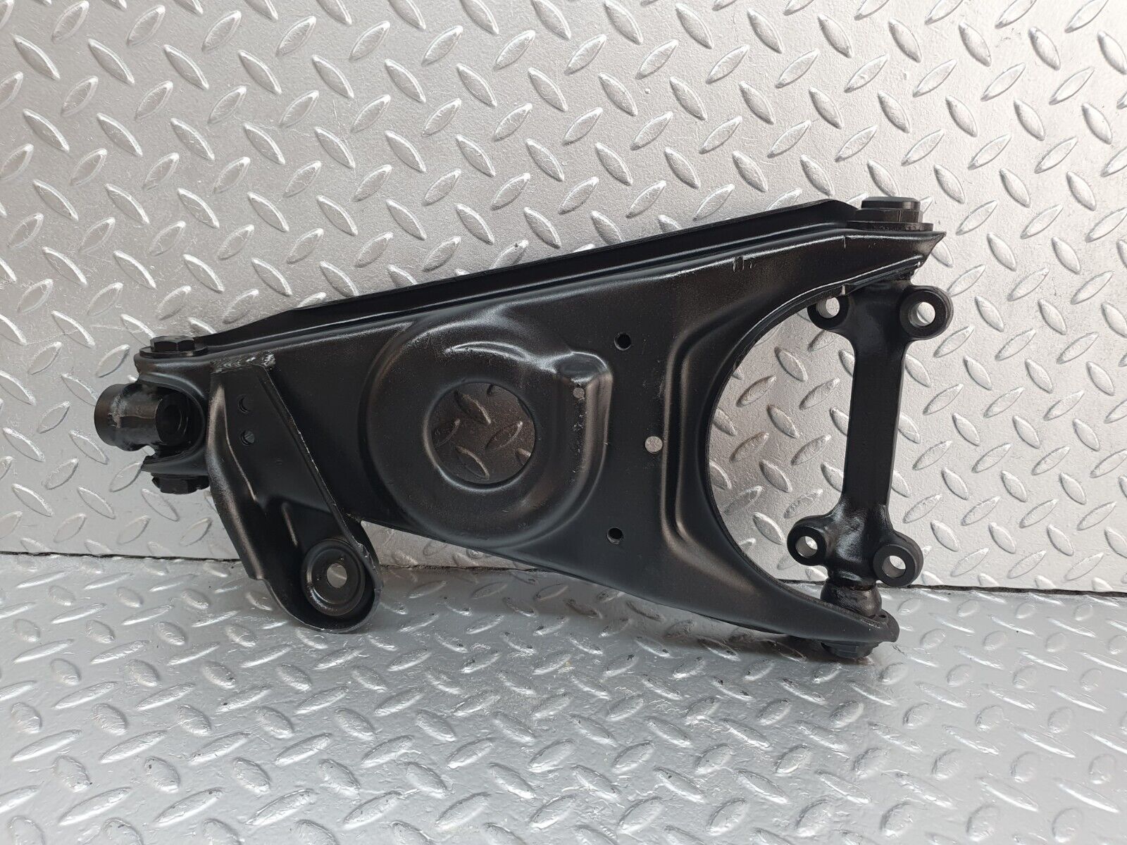 43199 Mercedes-Benz W108 280SE Front Left Lower Control Arm