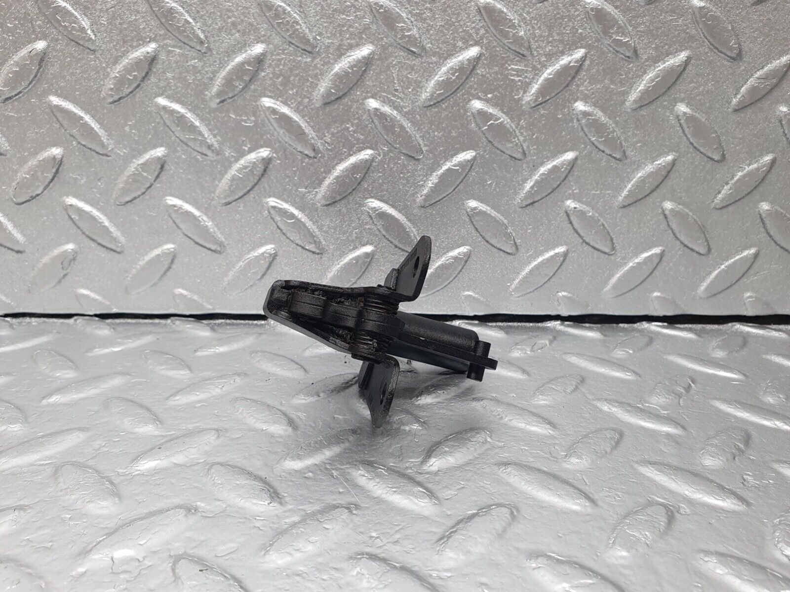 42980 Mercedes-Benz W201 190 Bonnet Lock Latch  2018800860