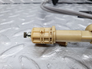 42062 Mercedes-Benz W202 C200 Gearbox Cable 2022900785