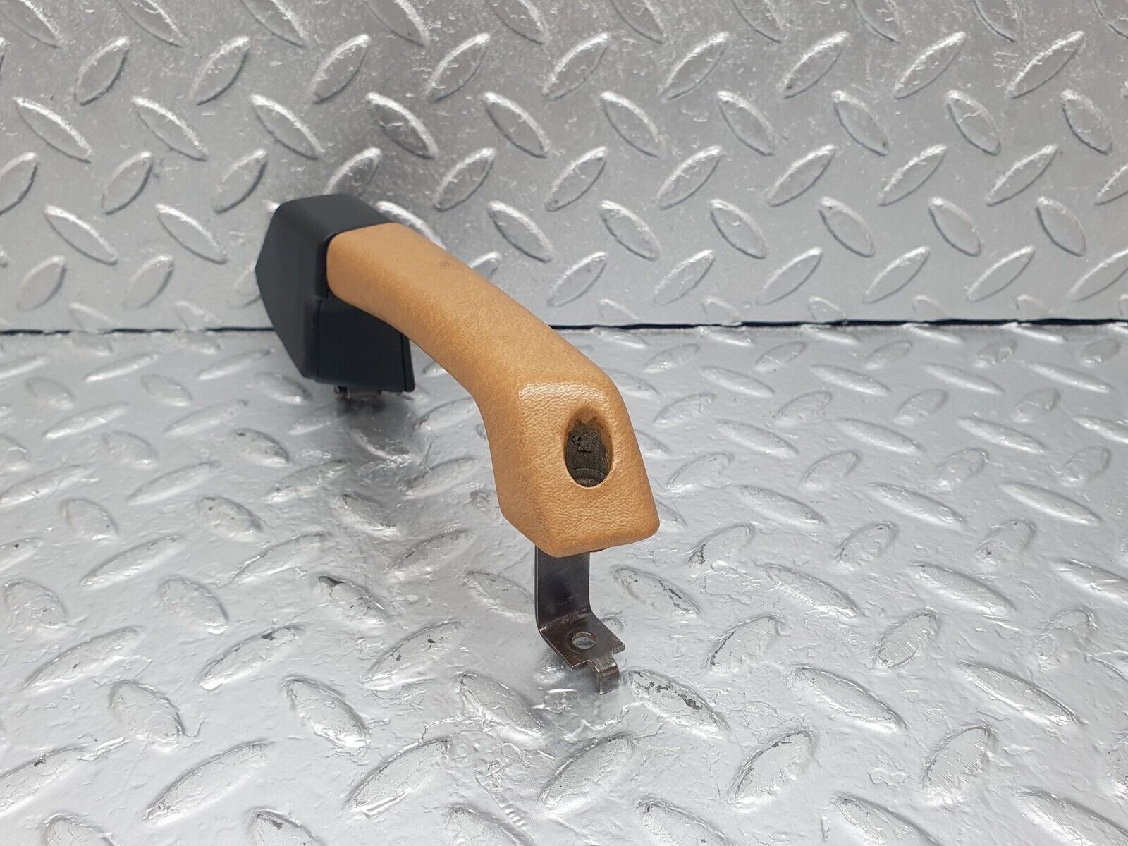43629 Mercedes-Benz C126 380SEC Coupe Rear Right Interior Handle