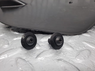 W126 vacuum pump housing cover used OEM